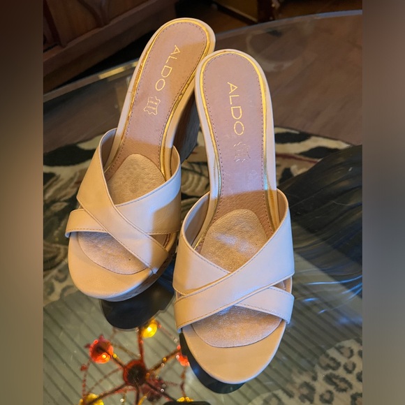 Aldo size 7 sandals - Picture 2 of 6
